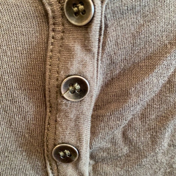 RUE21 Sz S Short Sleeve Henley Tee Olive Stretch Slinky Thin Material Oversized - Picture 6 of 9